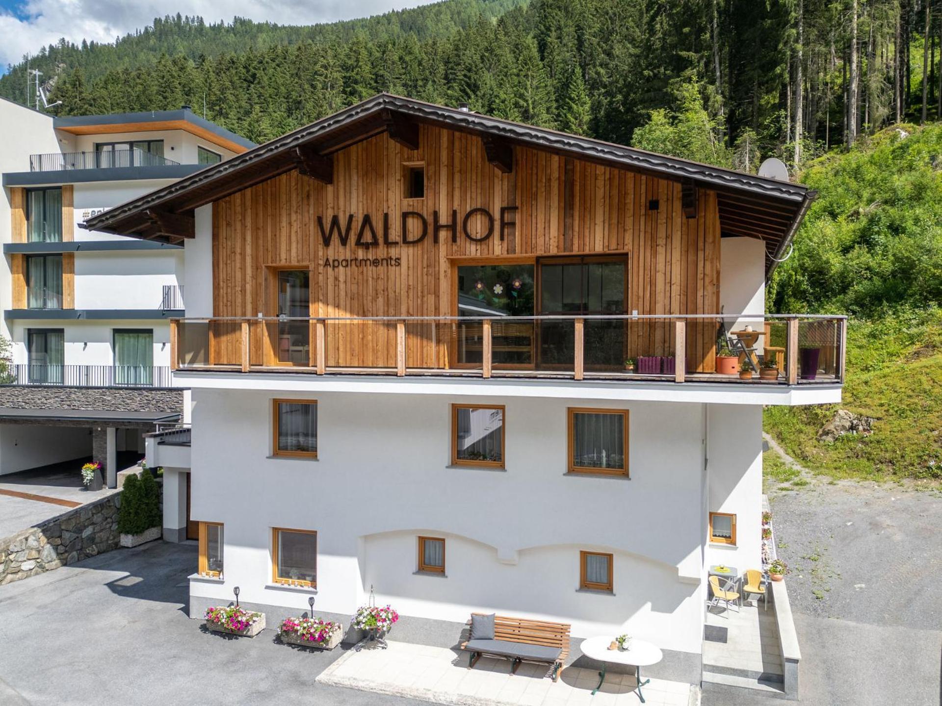 Haus Waldhof Hotel Ишгъл Екстериор снимка