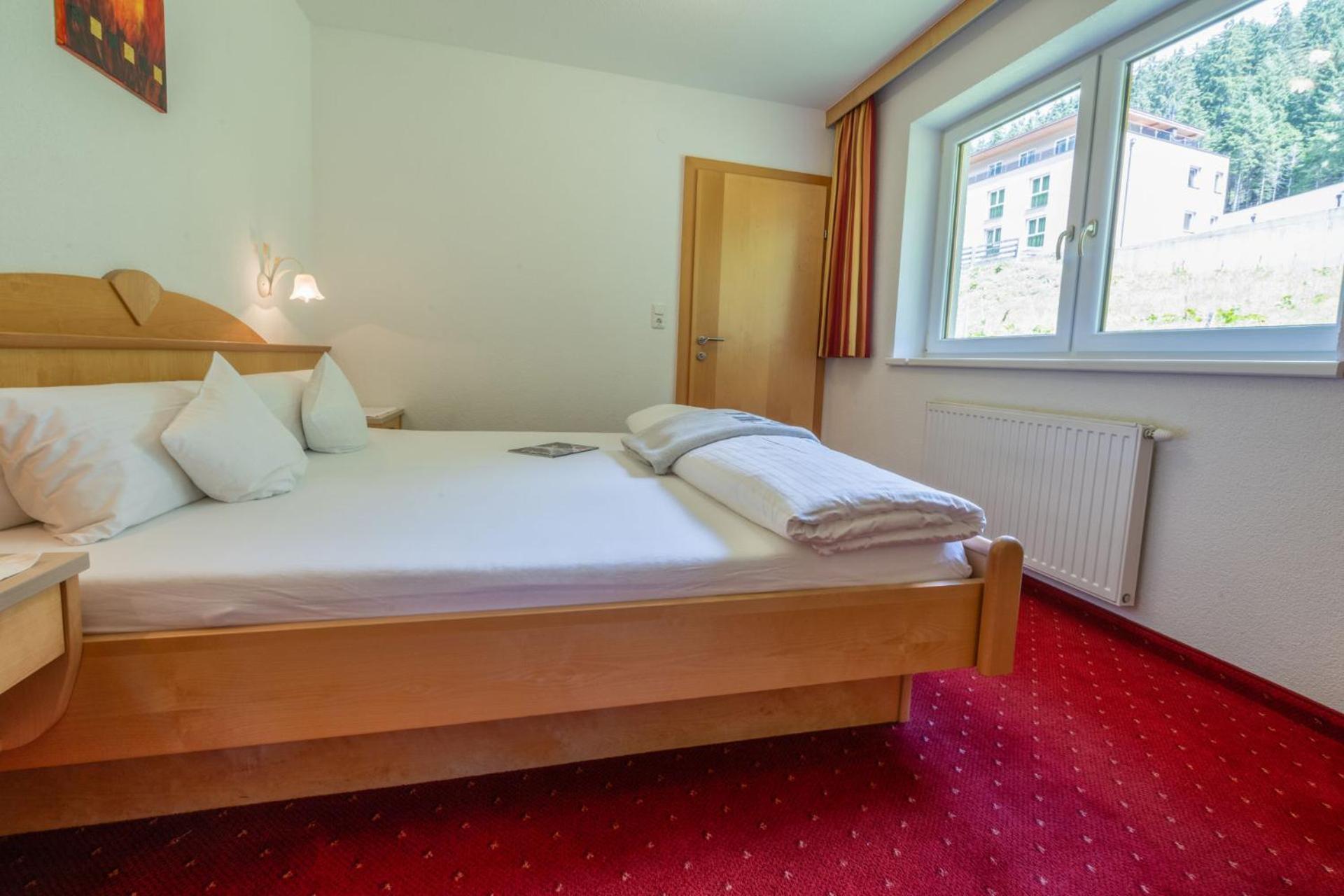 Haus Waldhof Hotel Ишгъл Стая снимка
