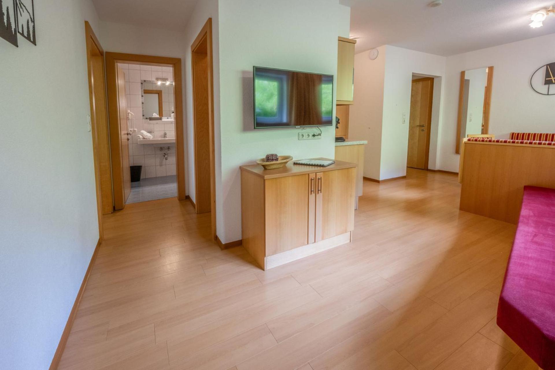 Haus Waldhof Hotel Ишгъл Екстериор снимка