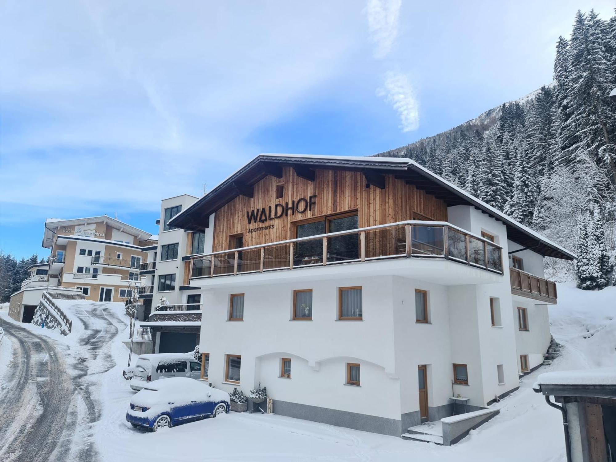 Haus Waldhof Hotel Ишгъл Екстериор снимка